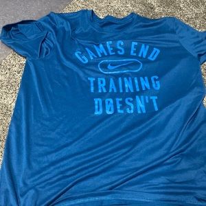 Blue Nike dry fit